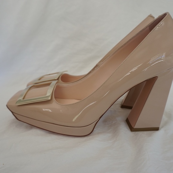 Roger Vivier Viv' Square Metal Buckle Platform Pumps in Patent Nude Leather - Picture 8 of 14